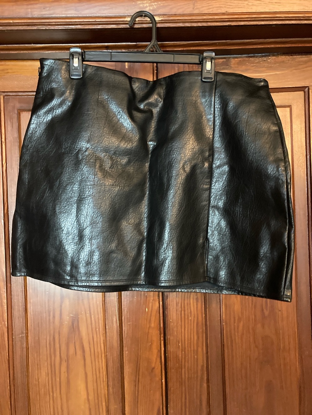 Old Navy Black Faux Leather Side Slit Mini Skirt XL